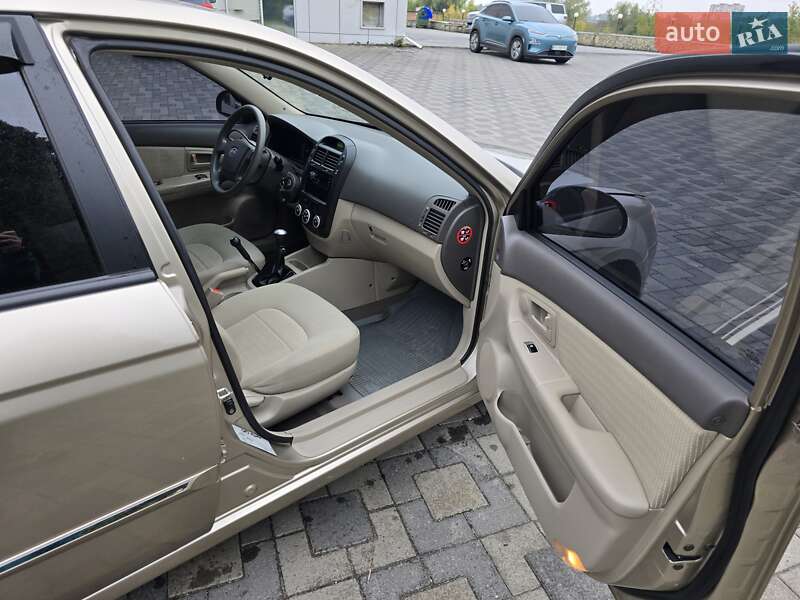 Хэтчбек Kia Cerato 2008 в Хмельницком фото 16 Хэтчбек Kia Cerato 2008 в Хмельницком