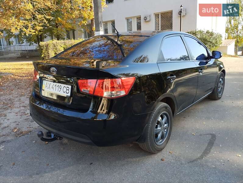 Седан Kia Cerato 2009 в Богодухове фото 3 Седан Kia Cerato 2009 в Богодухове