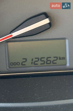 Седан Kia Cerato 2007 в 