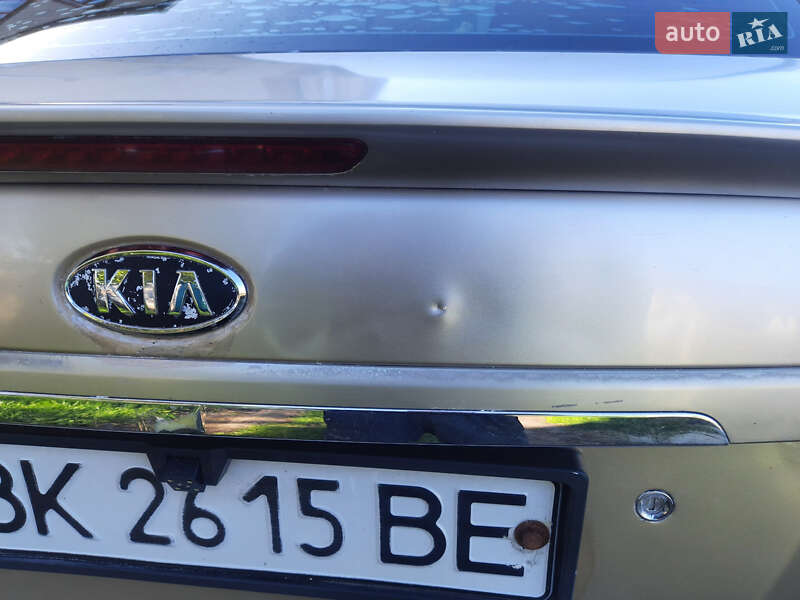 Седан Kia Cerato 2006 в Белой Церкви