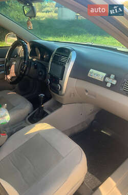 Седан Kia Cerato 2006 в 