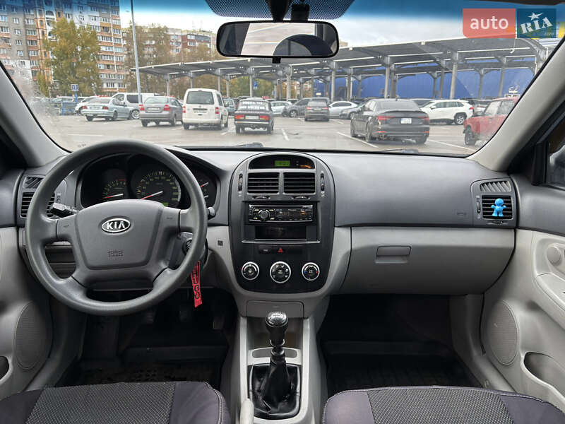 Седан Kia Cerato 2008 в Киеве