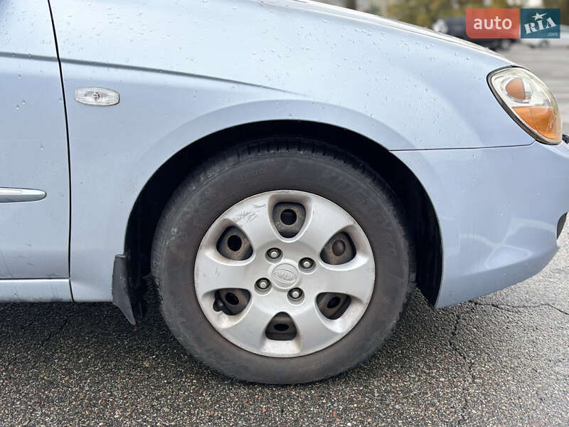 Седан Kia Cerato 2008 в Киеве