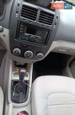 Седан Kia Cerato 2007 в 