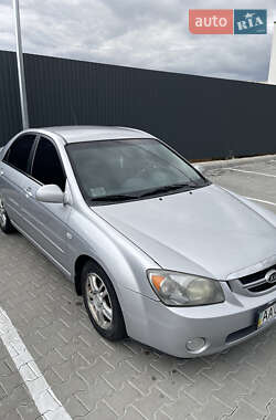 Седан Kia Cerato 2006 в Киеве