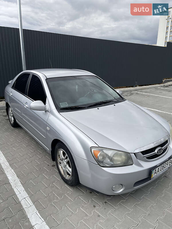 Kia Cerato 2006