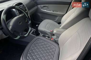 Седан Kia Cerato 2008 в 