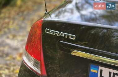 Седан Kia Cerato 2007 в 