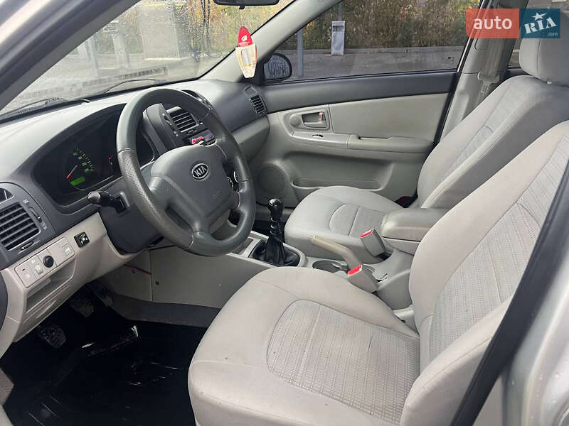 Седан Kia Cerato 2008 в Полтаві
