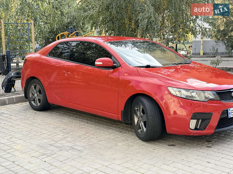 Купе Kia Cerato 2010 в Одесі
