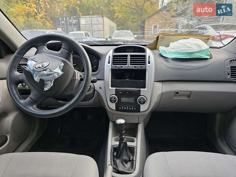 Седан Kia Cerato 2007 в Києві фото 14 Седан Kia Cerato 2007 в Києві