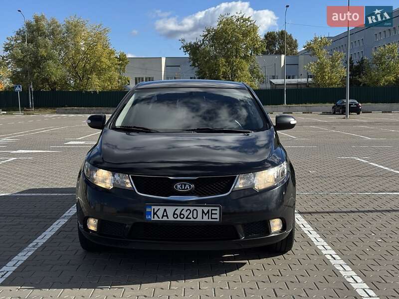 Седан Kia Cerato 2009 в Киеве фото 2 Седан Kia Cerato 2009 в Киеве
