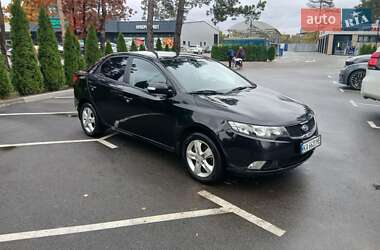 Седан Kia Cerato 2009 в Києві