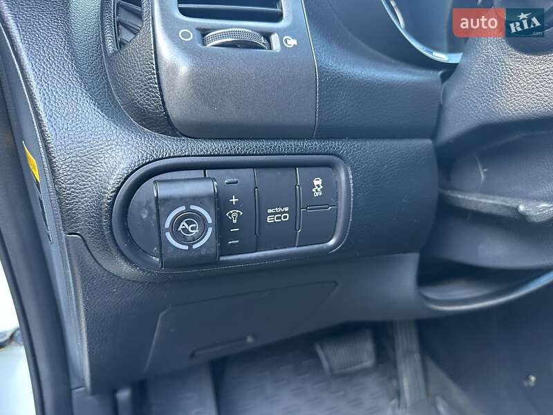 Седан Kia Cerato 2016 в Одессе фото 11 Седан Kia Cerato 2016 в Одессе