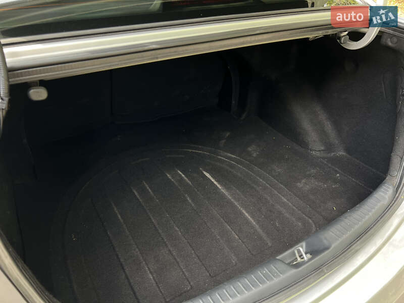 Седан Kia Cerato 2012 в Каменском