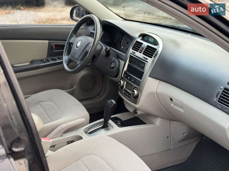 Седан Kia Cerato 2006 в Киеве фото 11 Седан Kia Cerato 2006 в Киеве