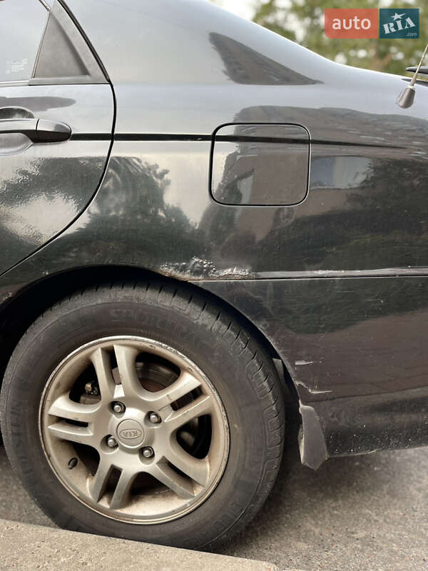 Седан Kia Cerato 2006 в Киеве
