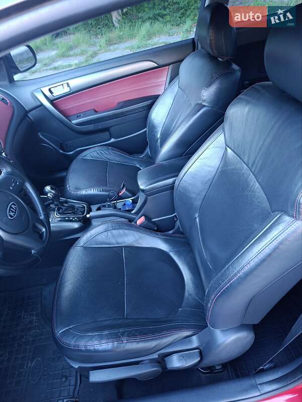 Купе Kia Cerato 2011 в Киеве фото 18 Купе Kia Cerato 2011 в Киеве