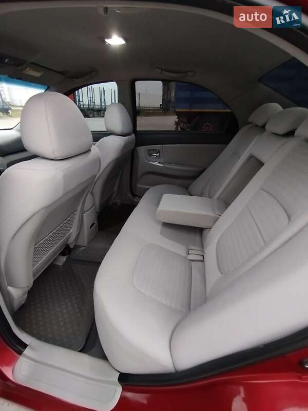 Седан Kia Cerato 2008 в Коростене фото 13 Седан Kia Cerato 2008 в Коростене