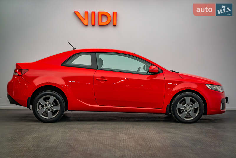 Купе Kia Cerato 2011 в Киеве