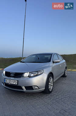 Седан Kia Cerato 2009 в Львові