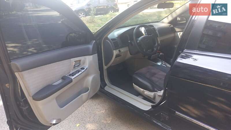 Седан Kia Cerato 2006 в Киеве