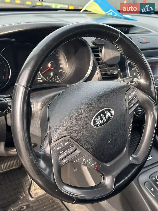 Седан Kia Cerato 2012 в Чернигове фото 31 Седан Kia Cerato 2012 в Чернигове
