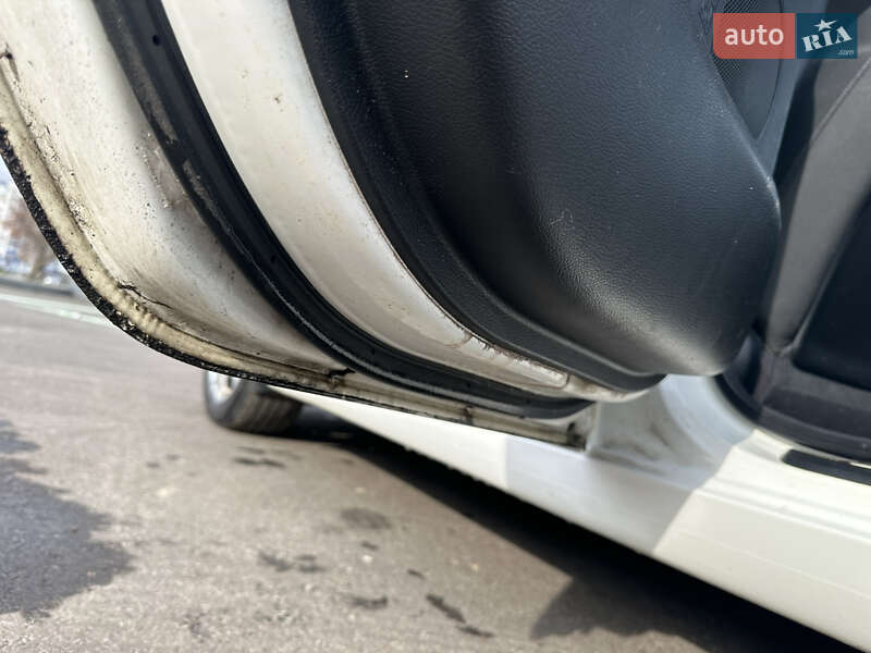 Седан Kia Cerato 2012 в Чернигове фото 41 Седан Kia Cerato 2012 в Чернигове