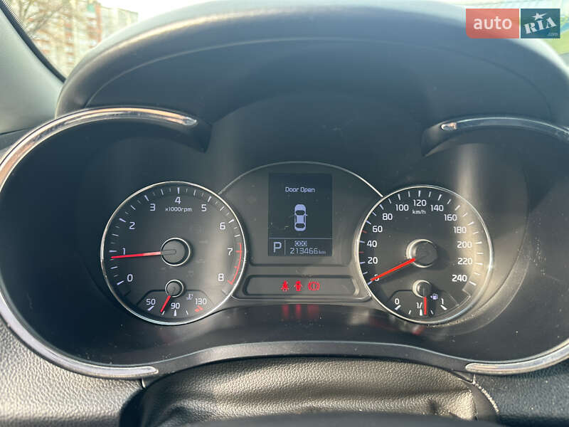 Седан Kia Cerato 2012 в Чернигове фото 52 Седан Kia Cerato 2012 в Чернигове