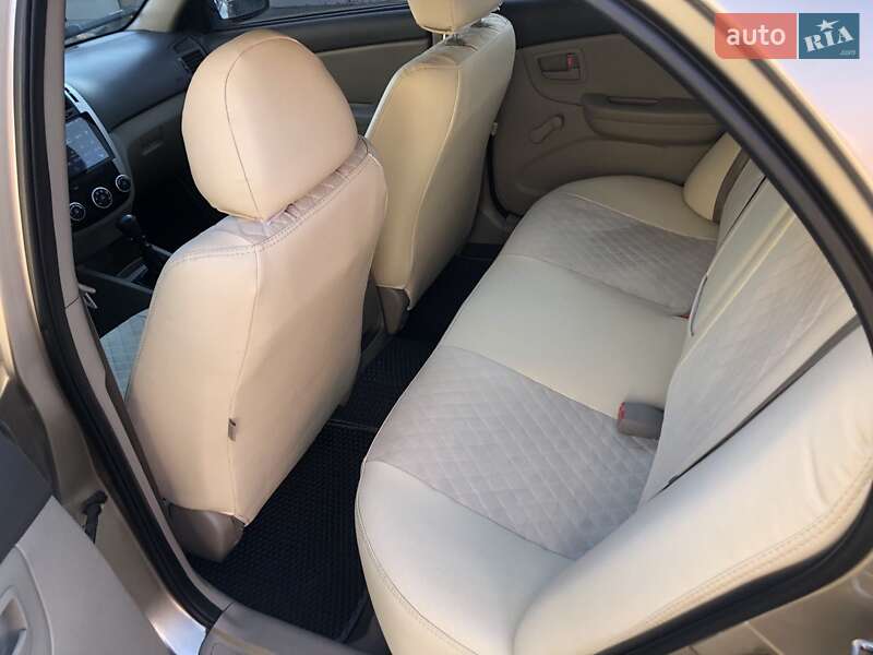 Седан Kia Cerato 2007 в Белой Церкви