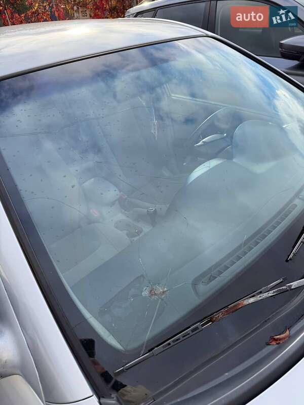 Седан Kia Cerato 2005 в Киеве