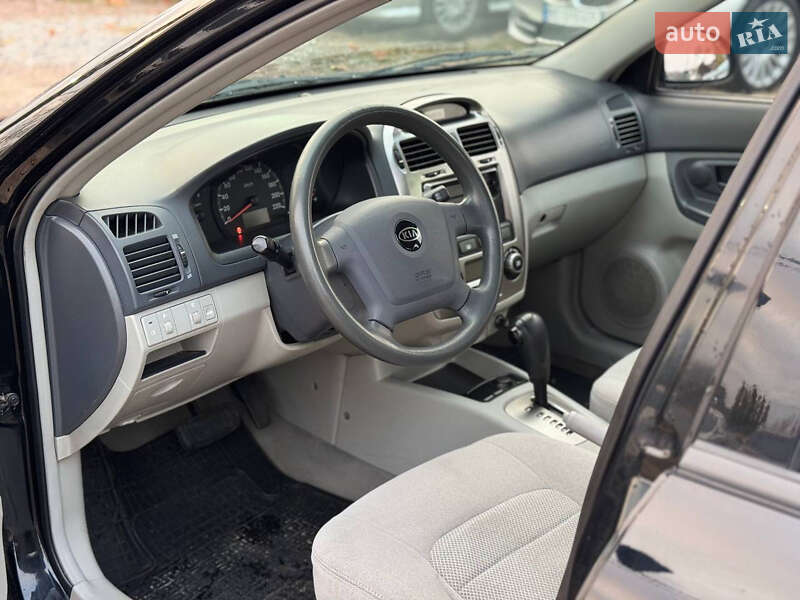 Седан Kia Cerato 2006 в Харькове