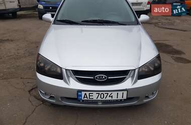Хэтчбек Kia Cerato 2005 в Днепре