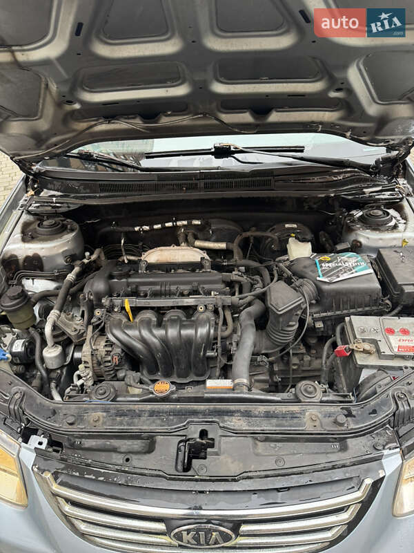 Седан Kia Cerato 2007 в Ирпене