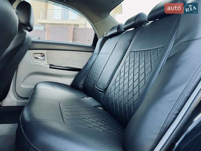 Седан Kia Cerato 2007 в Черновцах