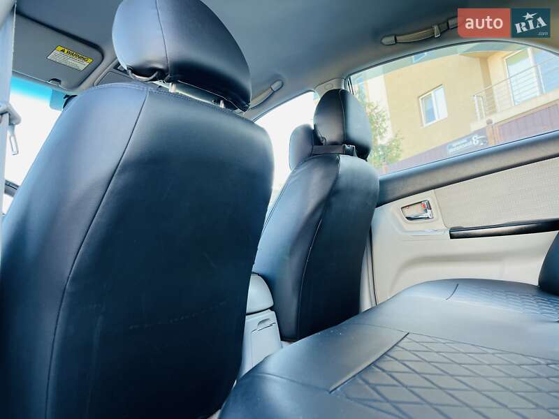 Седан Kia Cerato 2007 в Черновцах