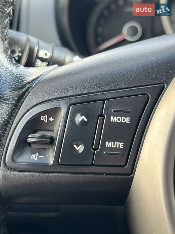 Седан Kia Cerato 2009 в Одессе