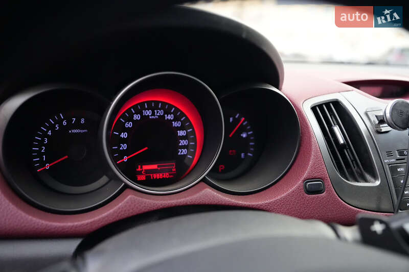 Купе Kia Cerato 2011 в Харькове