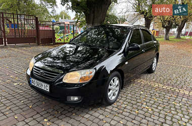 Седан Kia Cerato 2009 в Солотвине