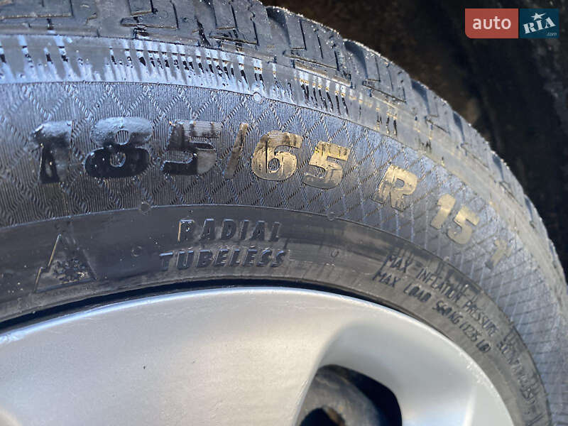 Седан Kia Cerato 2007 в Кропивницком