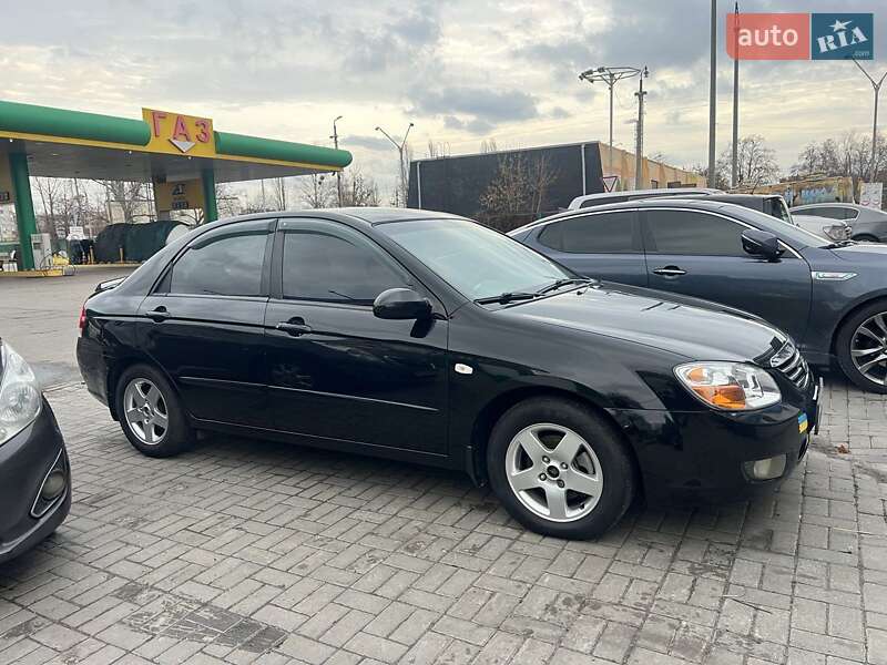 Седан Kia Cerato 2007 в Харькове