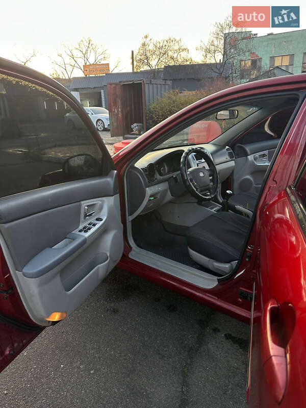 Седан Kia Cerato 2006 в Днепре фото 4 Седан Kia Cerato 2006 в Днепре