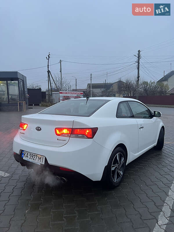Купе Kia Cerato 2012 в Киеве