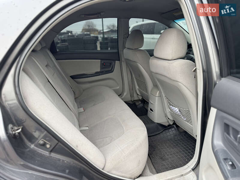 Седан Kia Cerato 2006 в Киеве