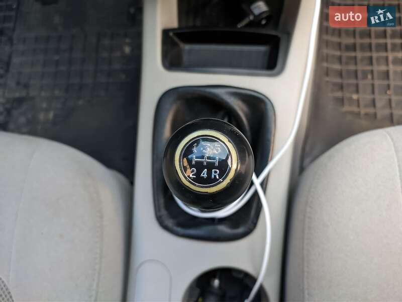 Седан Kia Cerato 2006 в Кропивницькому фото 17 Седан Kia Cerato 2006 в Кропивницькому