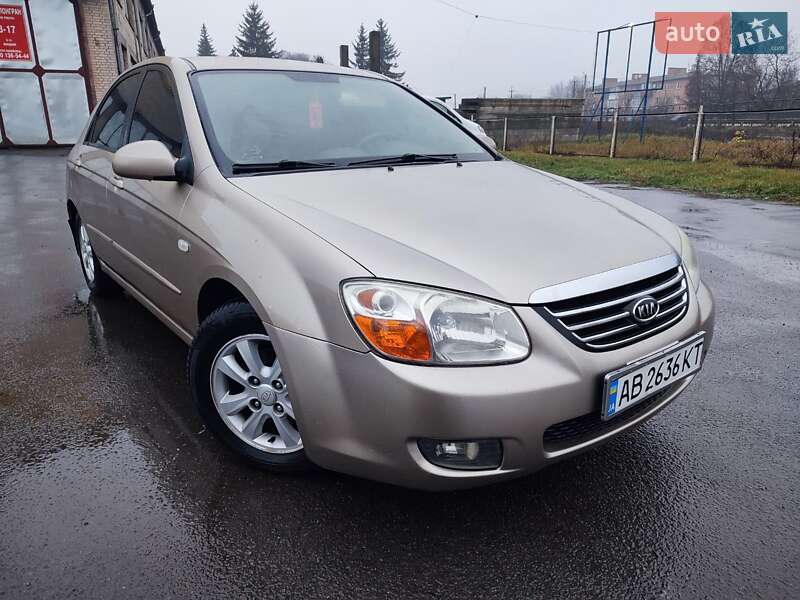 Седан Kia Cerato 2008 в Гайсине фото 2 Седан Kia Cerato 2008 в Гайсине