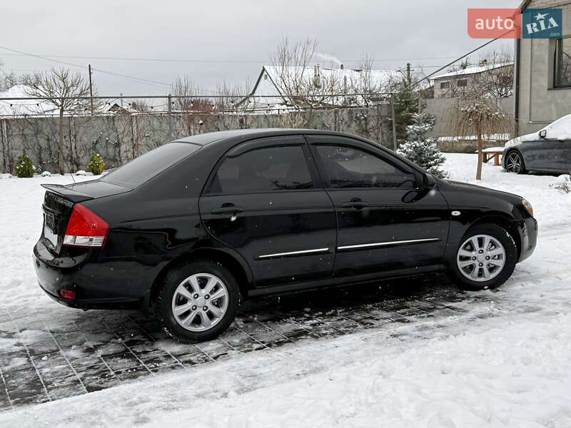 Седан Kia Cerato 2007 в Дніпрі