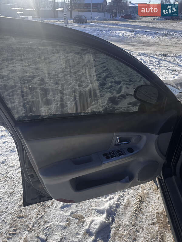 Седан Kia Cerato 2008 в Днепре