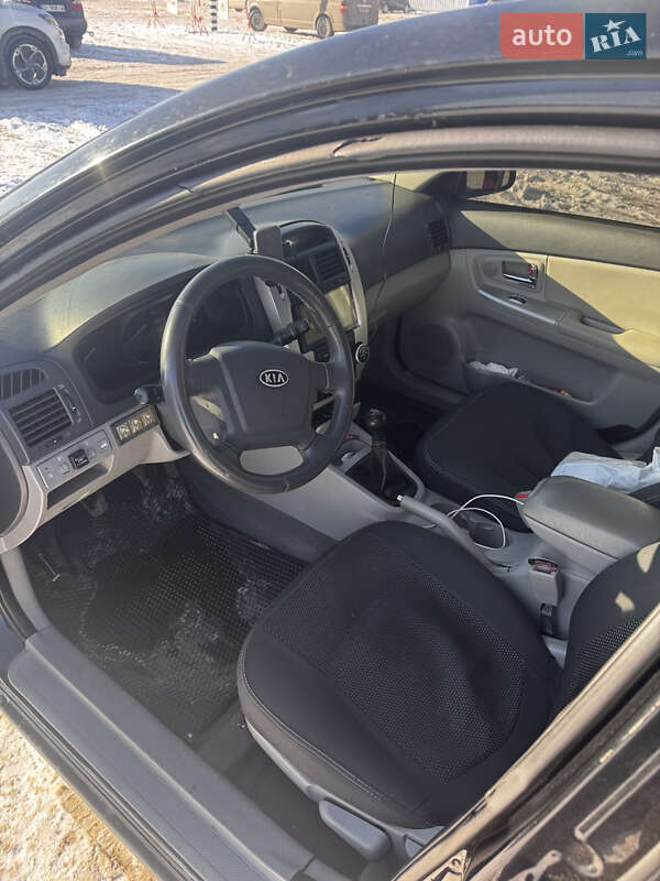 Седан Kia Cerato 2008 в Днепре