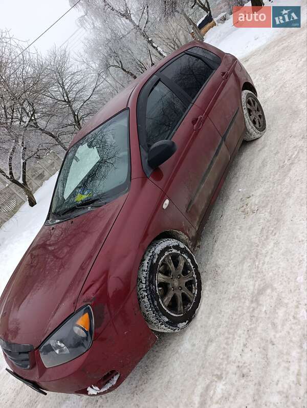Хэтчбек Kia Cerato 2006 в Ровно фото Хэтчбек Kia Cerato 2006 в Ровно